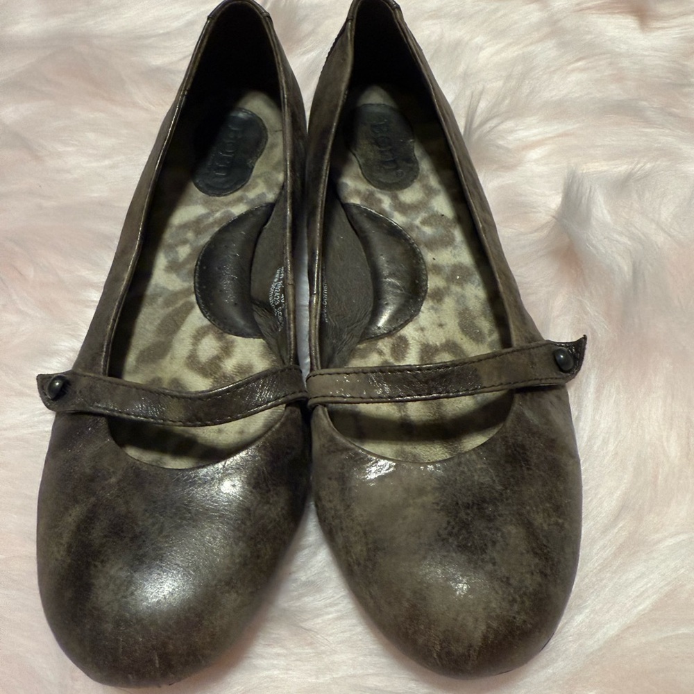 Born Brown Flats Classic Loafers